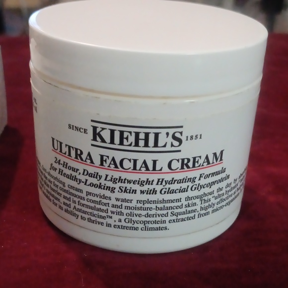 Kiels skincare - Picture 3 of 4
